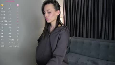 Snapshot of prohibited_content chatting on 12/05/25, 08:12 Sofi online show from 12/05/25, 08:12