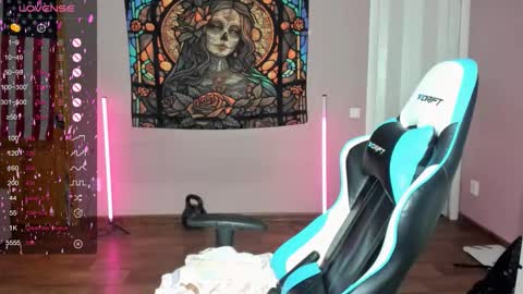 Di online show from 11/12/25, 02:56