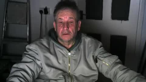 projectorepson online show from 01/18/25, 09:13