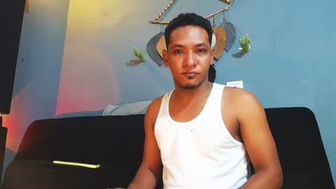Snapshot of prometo23cm chatting on 06/21/26, 04:09 Grande y Gruesa online show from 06/21/26, 04:09