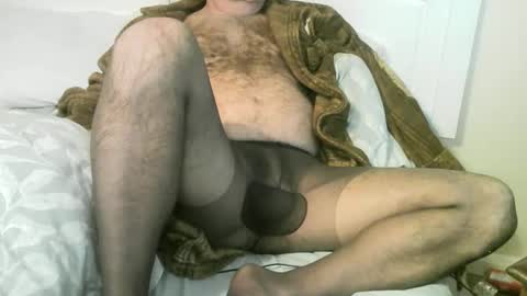 Snapshot of propercharlie007 chatting on 01/02/25, 07:07 silk and satin beermonster online show from 01/02/25, 07:07