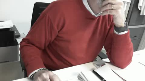 mature hairy guy online show from 03/08/25, 03:45