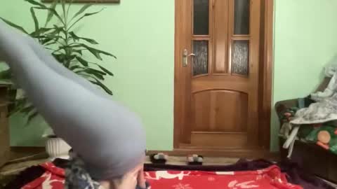 proud sweet 21 online show from 02/18/26, 11:33