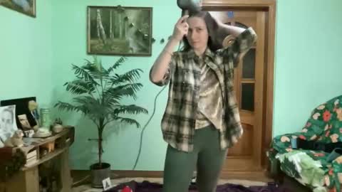 proud sweet 21 online show from 06/05/26, 01:12