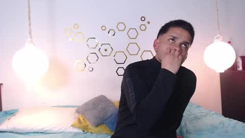 Adris  Juan online show from 09/21/25, 02:13