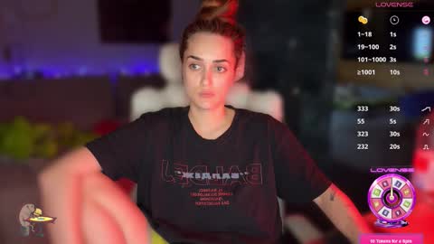 Queen of Pain online show from 09/17/25, 01:35