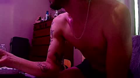 Snapshot of psilocipher chatting on 06/23/26, 09:24 Sk8wave online show from 06/23/26, 09:24