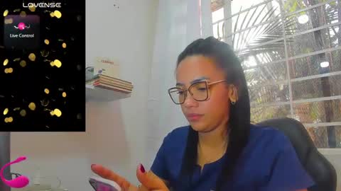 psique_naughty2 online show from 02/07/25, 12:06