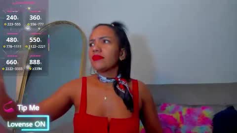 Snapshot of psique_naughty2 chatting on 05/14/26, 06:15 psique_naughty2 online show from 05/14/26, 06:15