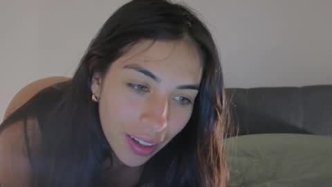 Snapshot of pssiquiss chatting on 11/28/25, 04:26 Katerine online show from 11/28/25, 04:26