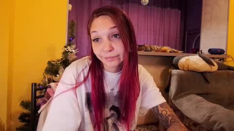 Snapshot of psyheya chatting on 12/29/24, 07:11 LUCY ----- online show from 12/29/24, 07:11