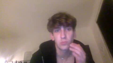 Snapshot of pttvnvkk chatting on 02/20/26, 05:24 pttvnvkk online show from 02/20/26, 05:24