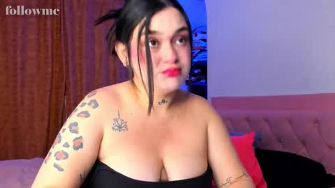 Snapshot of puca_and_garu chatting on 10/29/25, 02:25 puca_and_garu online show from 10/29/25, 02:25