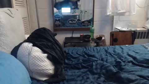 Snapshot of puff0169 chatting on 03/21/26, 07:02 puff0169 online show from 03/21/26, 07:02