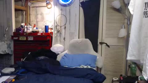 Snapshot of puff0169 chatting on 03/24/26, 05:12 puff0169 online show from 03/24/26, 05:12