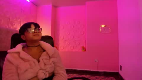 Snapshot of puka_11 chatting on 03/02/26, 05:08 Puka online show from 03/02/26, 05:08