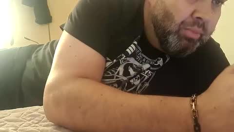 Snapshot of pulpdiction2 chatting on 11/23/25, 03:01 Pulp online show from 11/23/25, 03:01