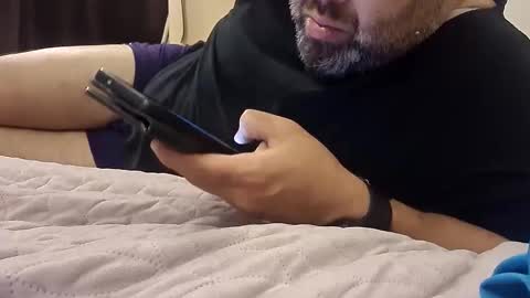 Snapshot of pulpdiction2 chatting on 11/28/25, 05:37 Pulp online show from 11/28/25, 05:37