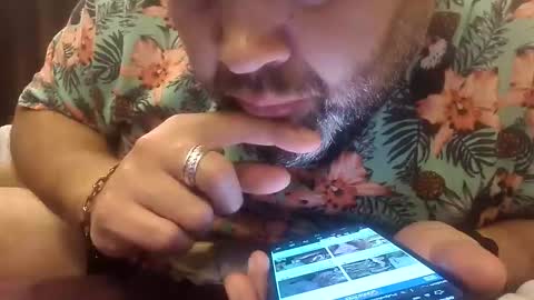 Snapshot of pulpdiction2 chatting on 12/01/25, 09:03 Pulp online show from 12/01/25, 09:03