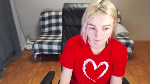 Polly online show from 12/21/24, 03:42