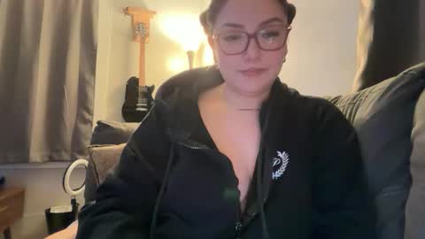 Pumpkin bunny online show from 05/16/26, 02:19