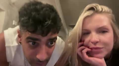 Snapshot of punchbanana chatting on 11/11/25, 07:03 punchbanana online show from 11/11/25, 07:03