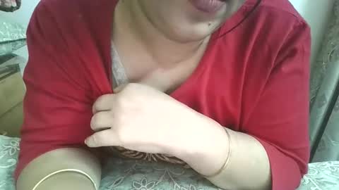 nutella online show from 11/12/25, 05:02