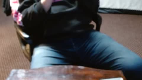 Jojo online show from 12/22/25, 06:43