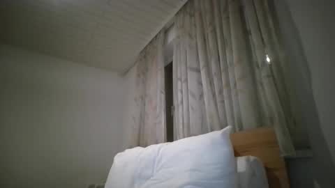 Snapshot of punkz999950 chatting on 11/07/25, 07:14 punkz999950 online show from 11/07/25, 07:14