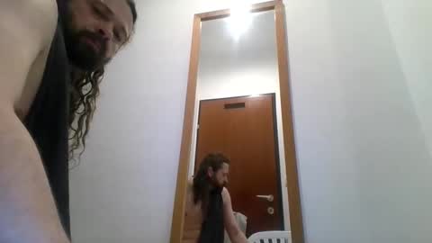 Snapshot of punkz999950 chatting on 12/18/25, 09:21 punkz999950 online show from 12/18/25, 09:21