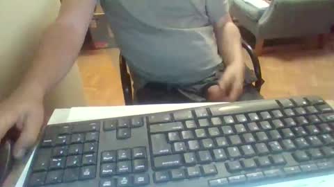 Snapshot of pup_y chatting on 09/11/25, 07:03 pup_y online show from 09/11/25, 07:03