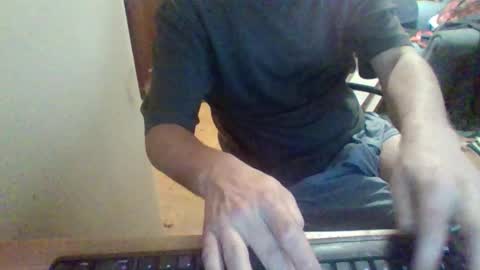 Snapshot of pup_y chatting on 09/30/25, 08:36 pup_y online show from 09/30/25, 08:36