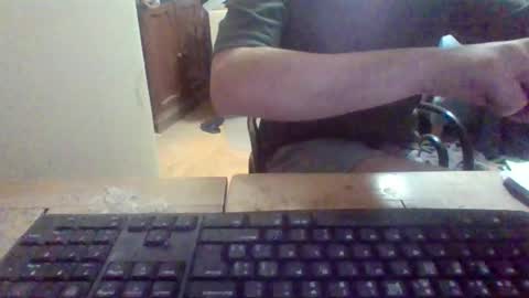 Snapshot of pup_y chatting on 10/06/25, 09:01 pup_y online show from 10/06/25, 09:01