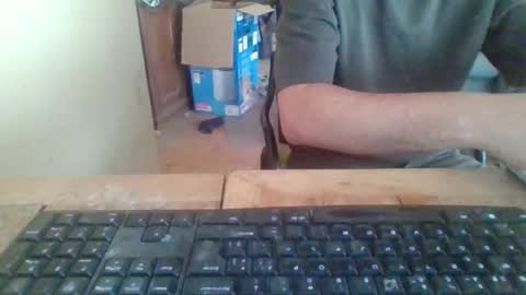 Snapshot of pup_y chatting on 10/07/25, 11:40 pup_y online show from 10/07/25, 11:40