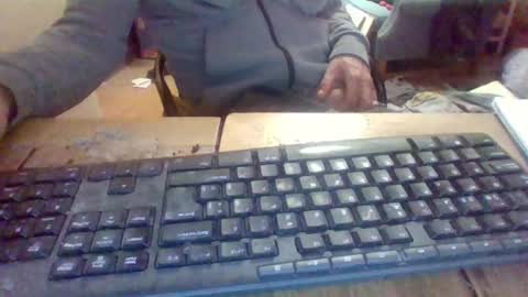 Snapshot of pup_y chatting on 10/13/25, 10:10 pup_y online show from 10/13/25, 10:10