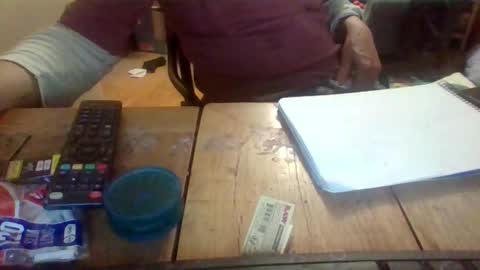 Snapshot of pup_y chatting on 10/14/25, 07:03 pup_y online show from 10/14/25, 07:03