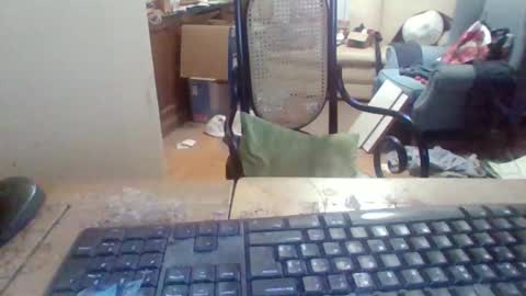 Snapshot of pup_y chatting on 10/24/25, 06:59 pup_y online show from 10/24/25, 06:59