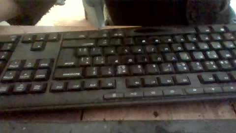 Snapshot of pup_y chatting on 11/13/25, 08:52 pup_y online show from 11/13/25, 08:52