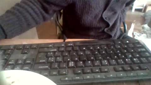 Snapshot of pup_y chatting on 11/15/25, 10:23 pup_y online show from 11/15/25, 10:23