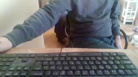 Snapshot of pup_y chatting on 11/24/25, 10:15 pup_y online show from 11/24/25, 10:15