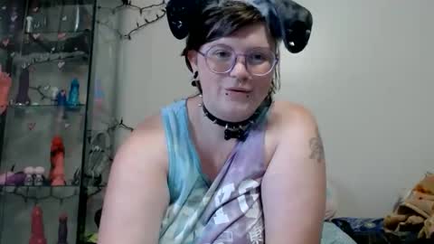 Snapshot of pupghostt chatting on 06/04/26, 03:18 PupGhostt online show from 06/04/26, 03:18