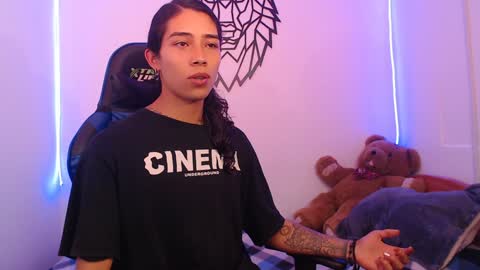 Cris online show from 02/04/25, 02:53