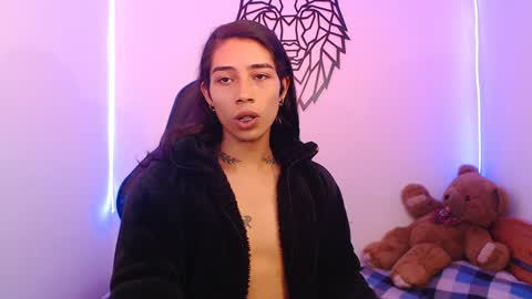 Cris online show from 02/07/25, 04:56