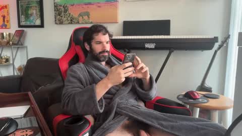 Pup Scritch online show from 02/20/26, 04:18