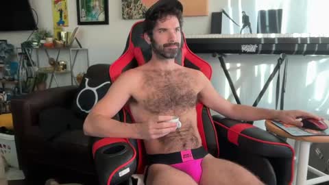 Pup Scritch online show from 05/19/26, 02:01