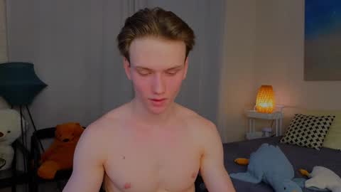 Snapshot of pupsenish chatting on 01/25/25, 05:29 Jesse online show from 01/25/25, 05:29