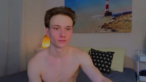 Snapshot of pupsenish chatting on 01/25/25, 08:31 Jesse online show from 01/25/25, 08:31