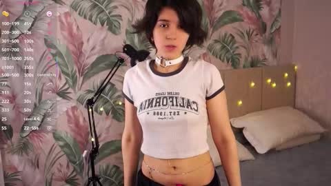 Snapshot of pure_project chatting on 01/19/26, 05:55 Ariana online show from 01/19/26, 05:55