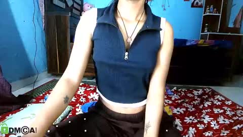 Pureannuals online show from 02/12/25, 06:40