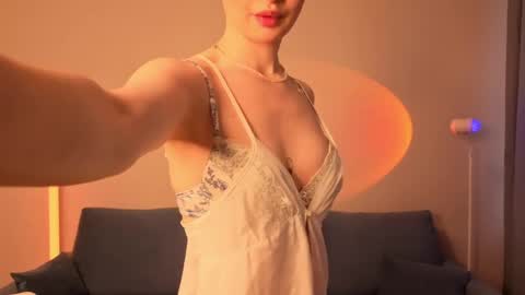 Eva online show from 05/26/26, 03:24
